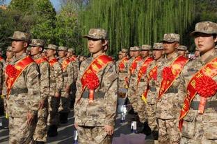 石川佳纯：喜欢听周杰伦的歌 经常跟陈梦聊天希望能和她见面